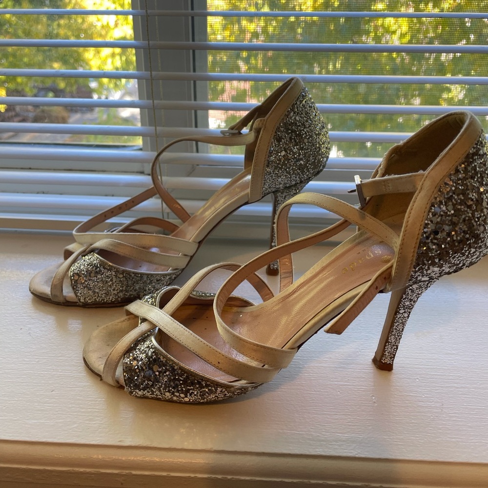 Kate Spade silver sparkly heels with ivory straps. Size 6.5